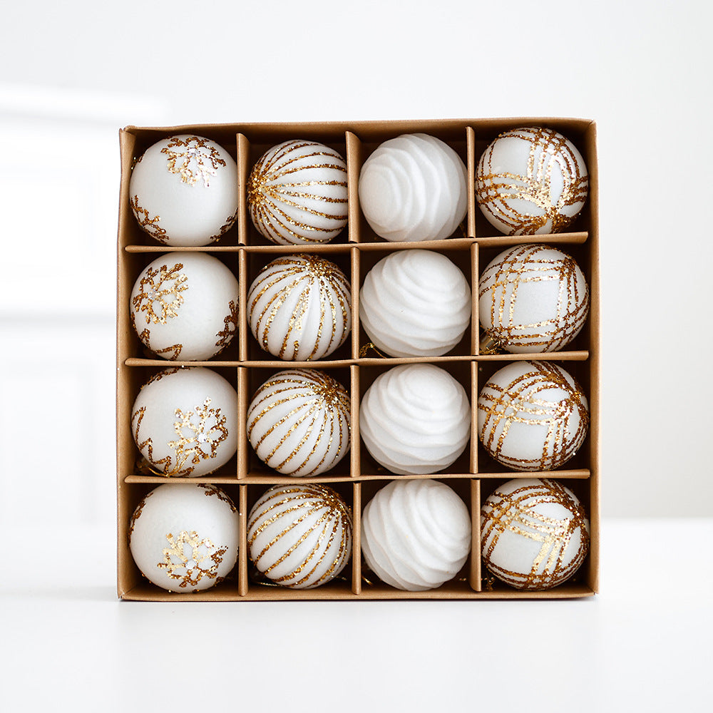 Ensemble de boules de Noël peintes en peluche