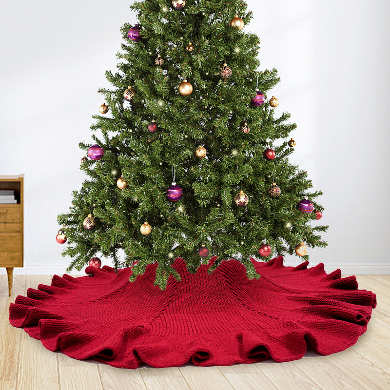 Elegant Red Christmas Tree Skirt