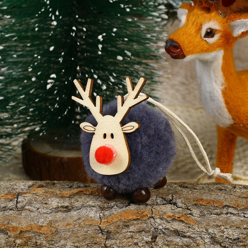 Charming Deer Christmas Ornament