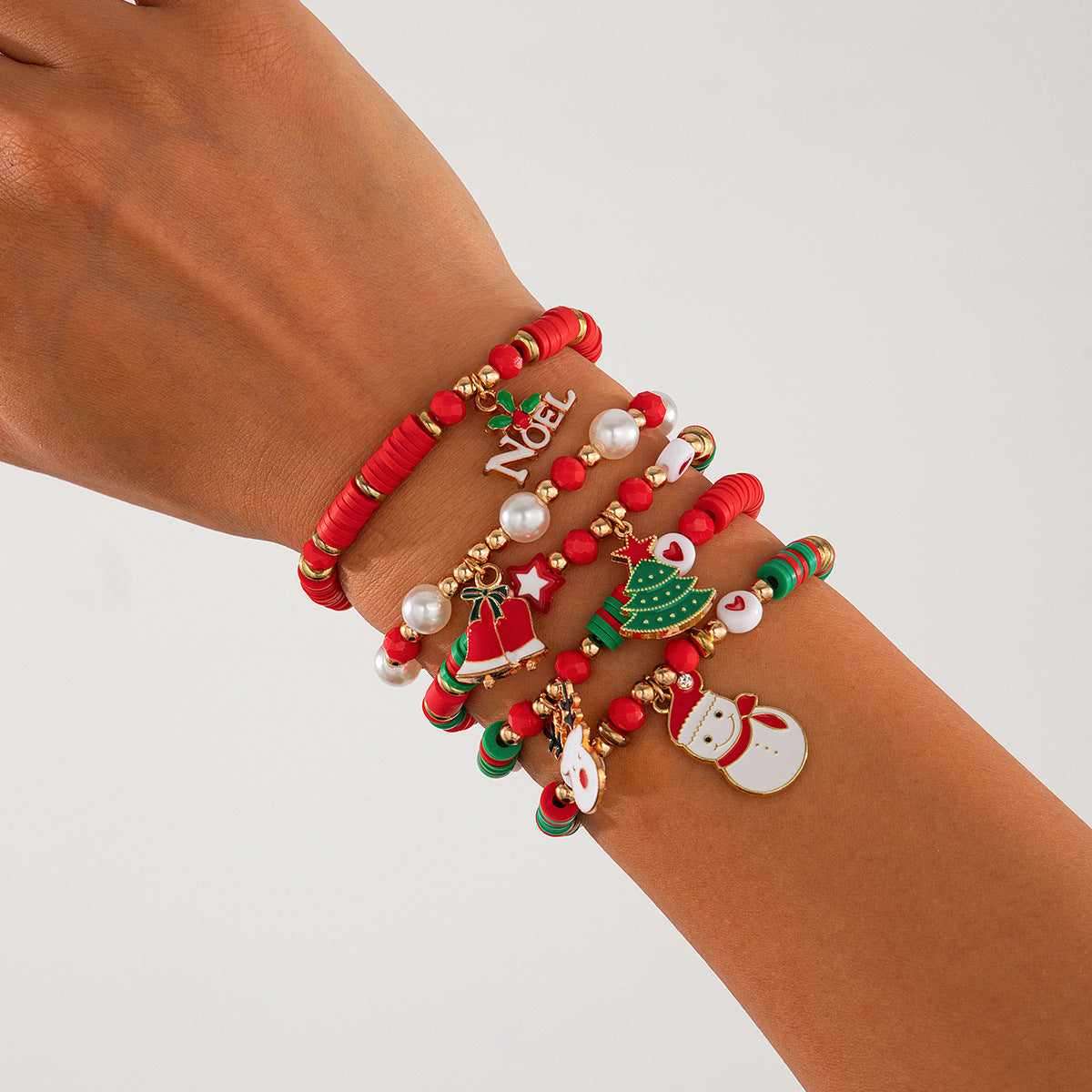 Colorful Christmas Bead Bracelet