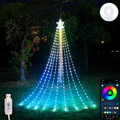 Les meilleures lumières en cascade tendance pour le sapin de Noël