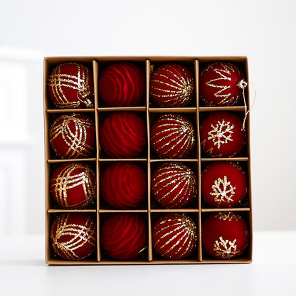 Ensemble de boules de Noël peintes en peluche